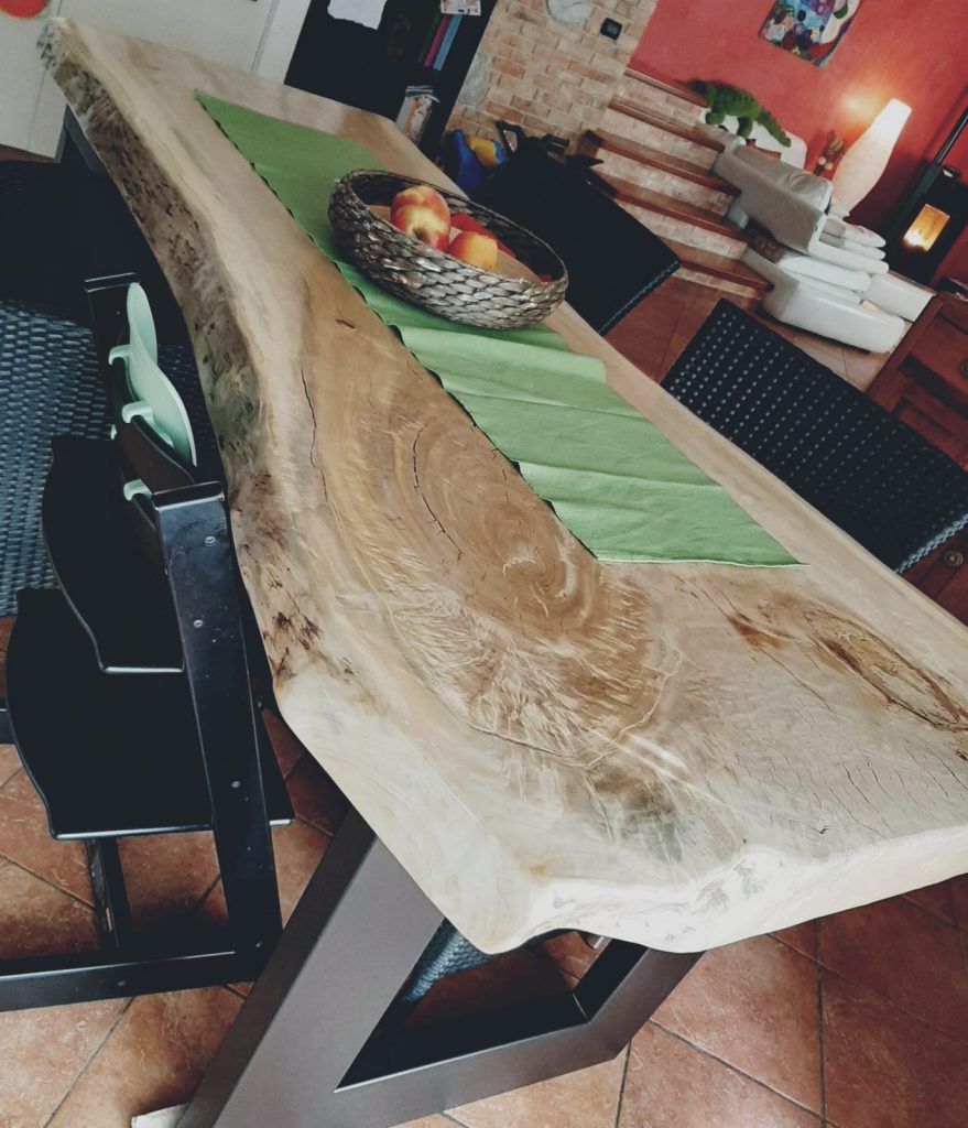 Valorizzazione e recupero del legno: realizzazione di un tavolo